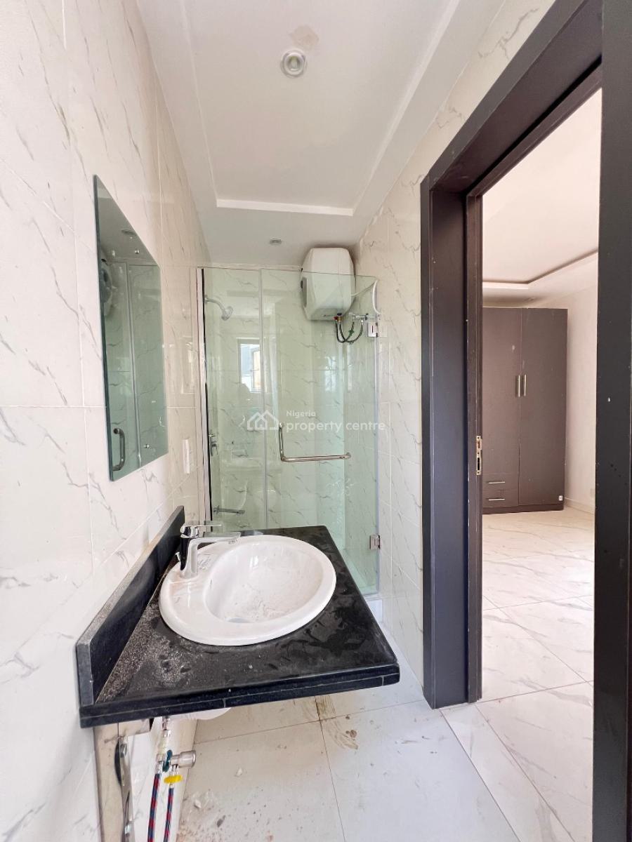 Luxury 2 Bedroom Apartment with Elevator, Lekki Phase 1, Lekki, Lagos, Flat / Apartment for Sale