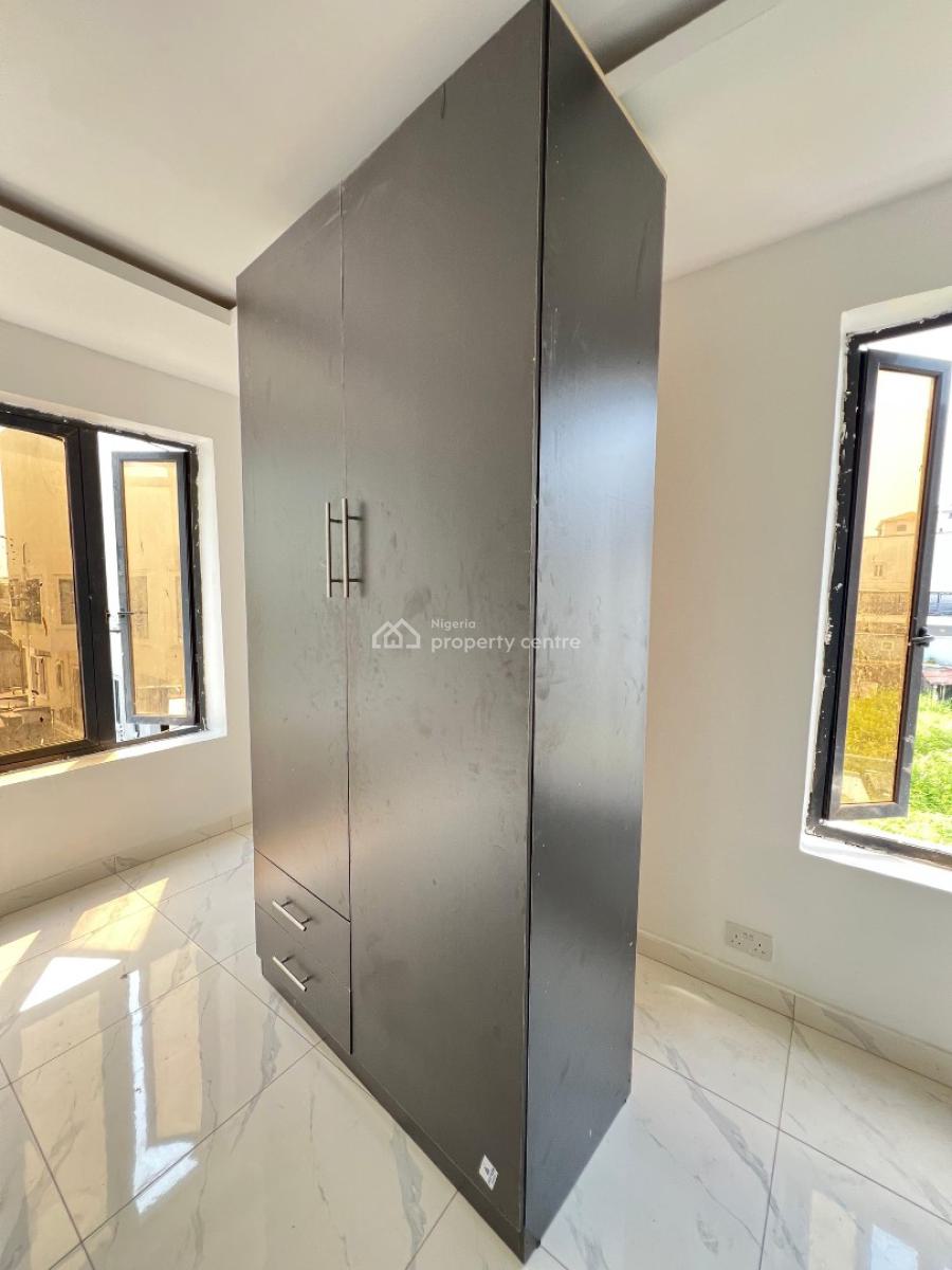 Luxury 2 Bedroom Apartment with Elevator, Lekki Phase 1, Lekki, Lagos, Flat / Apartment for Sale