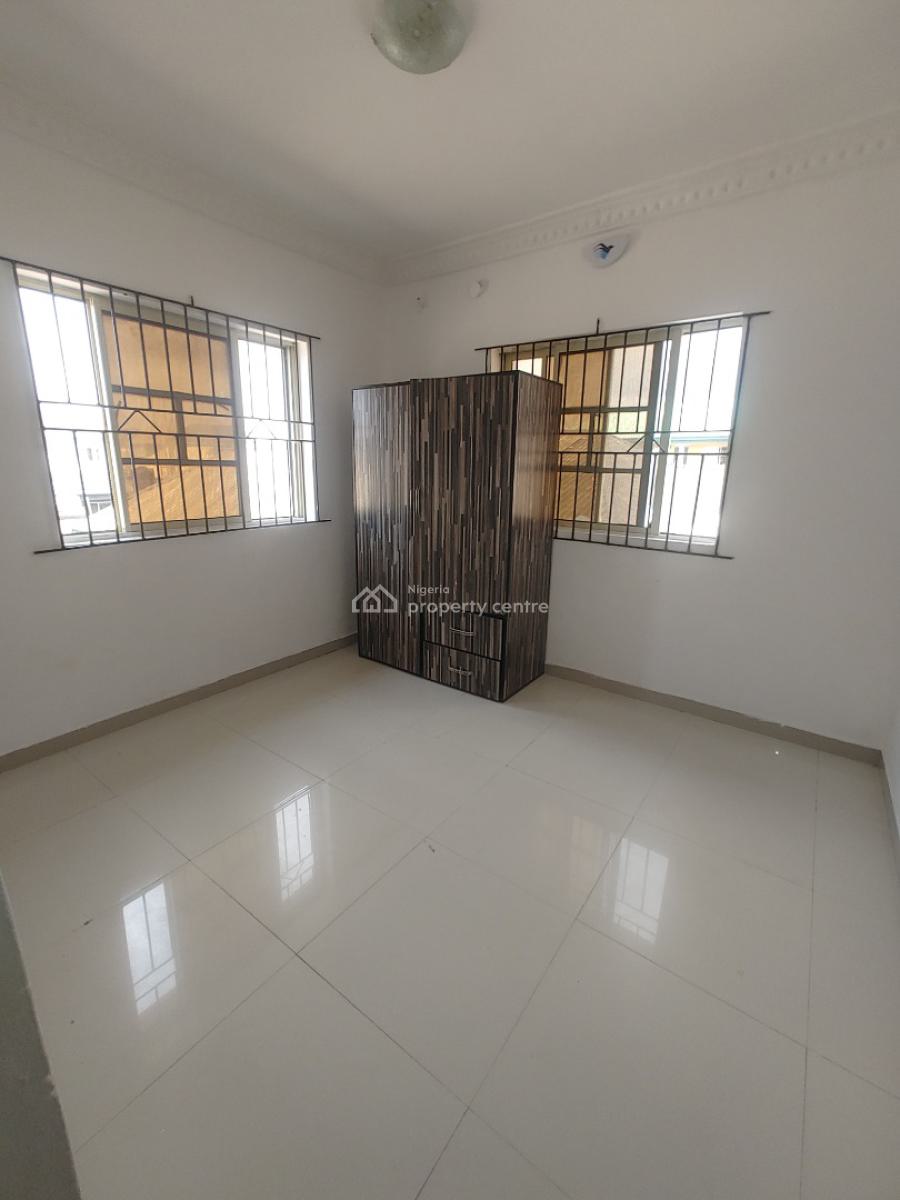 Sharp 2 Bedroom Flat Upstairs in an Estate, Sangotedo, Sangotedo, Ajah, Lagos, Flat / Apartment for Rent