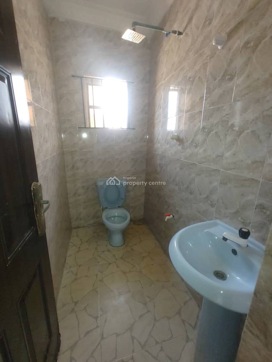Sharp 2 Bedroom Apartment Upstairs, Sangotedo Ajah Lekki Lagos, Sangotedo, Ajah, Lagos, Flat / Apartment for Rent