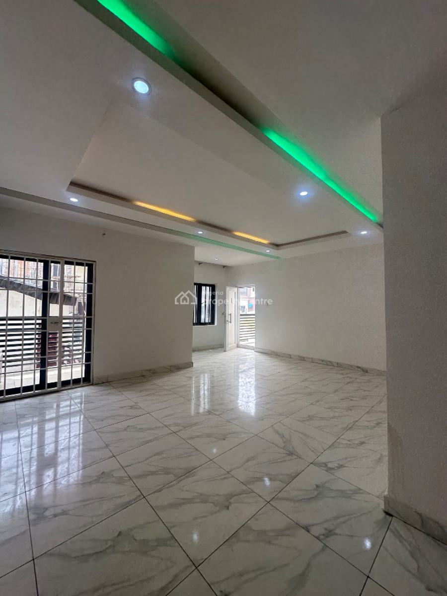 Luxury 2 Bedroom Block of Flats, Guzape District, Abuja, Flat / Apartment for Rent