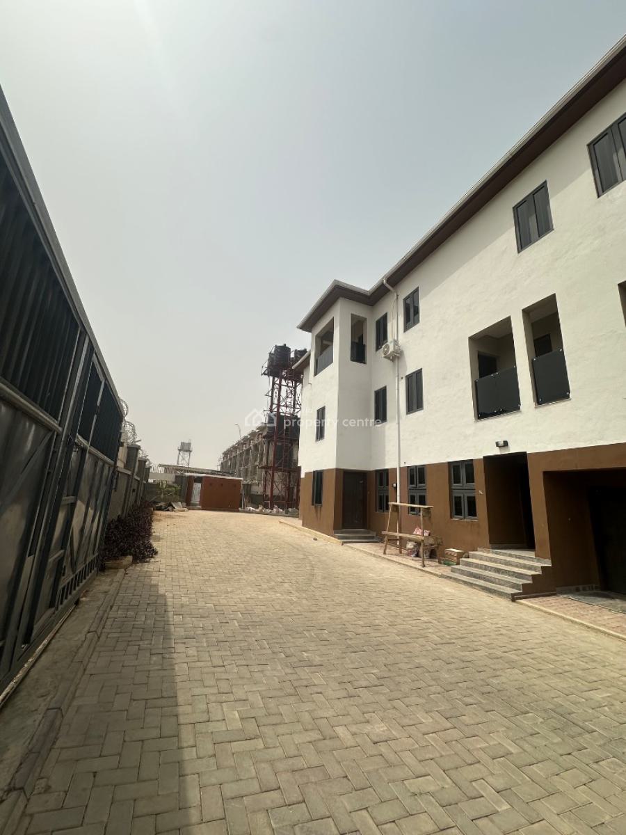 Luxury 3 Bedroom Apartment, Guzape District, Abuja, Flat / Apartment for Rent