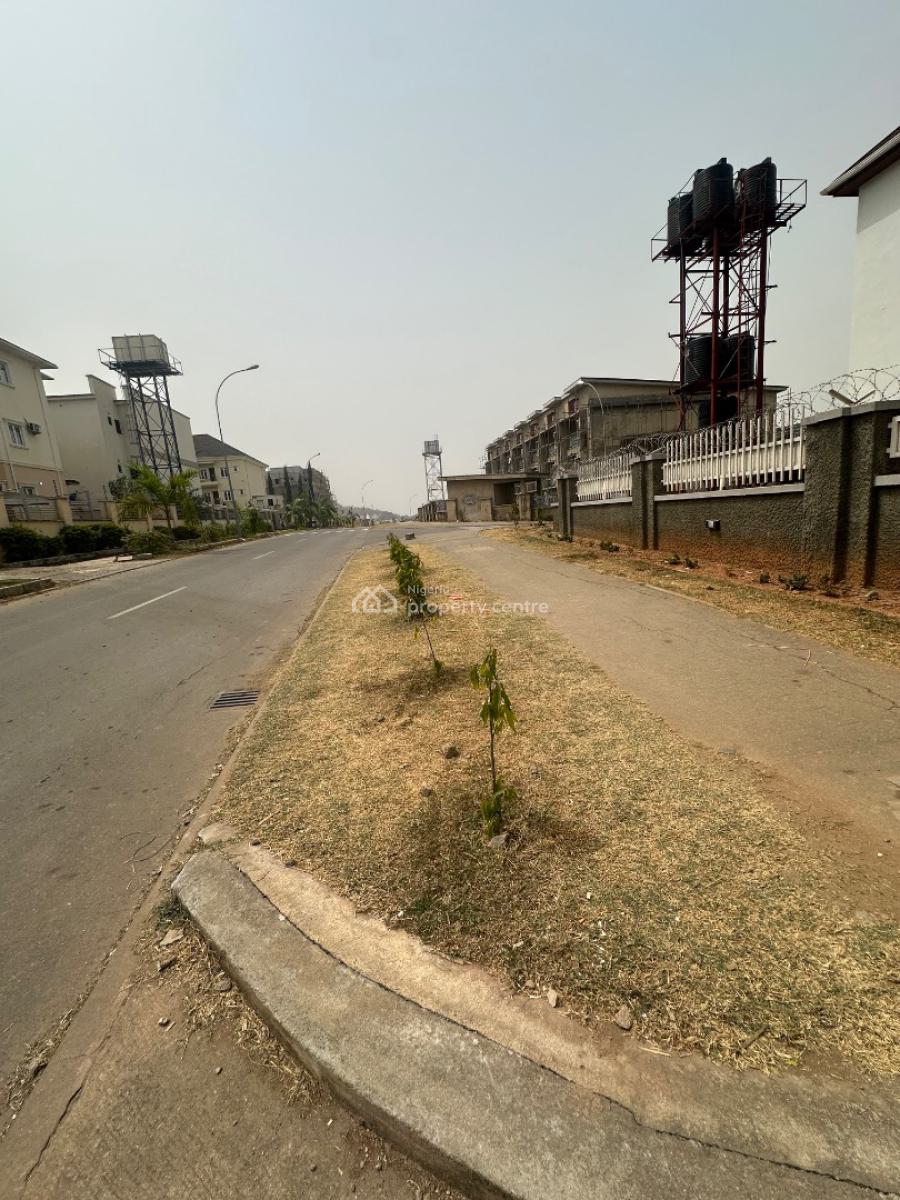 Luxury 3 Bedroom Apartment, Guzape District, Abuja, Flat / Apartment for Rent