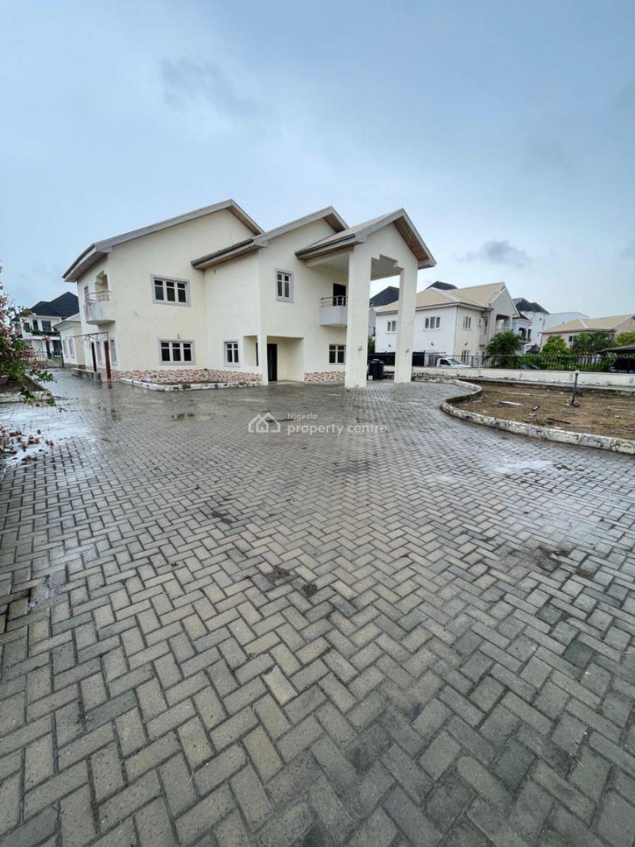 Spacious 4 Bedroom  Fully Detached Mansion, Orchid Road, Lekki Phase 2, Lekki, Lagos, Detached Duplex for Sale