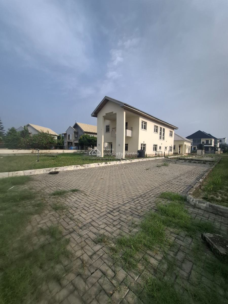 Spacious 4 Bedroom  Fully Detached Mansion, Orchid Road, Lekki Phase 2, Lekki, Lagos, Detached Duplex for Sale