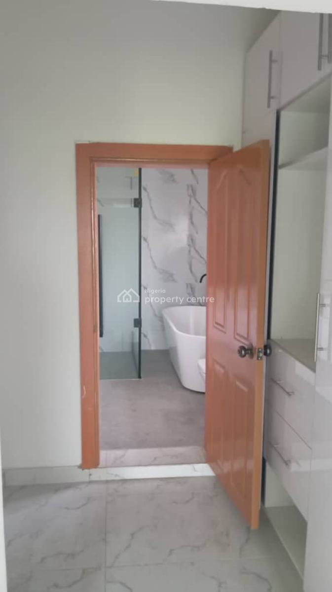 Luxury 3 Bedroom Duplex + Bq. Very Nice and Spacious, Gra, Ogudu, Lagos, Terraced Duplex for Rent