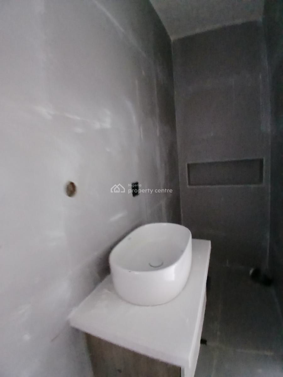 Tastefully Finished and Newly Built and Serviced with 24/7 Power Suppl, Lekki Phase 1, Lekki, Lagos, House for Sale