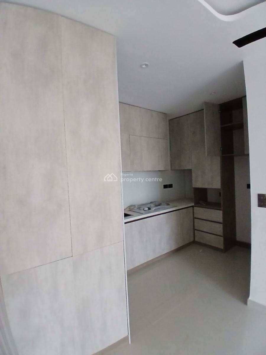 Tastefully Finished and Newly Built and Serviced with 24/7 Power Suppl, Lekki Phase 1, Lekki, Lagos, Flat / Apartment for Sale