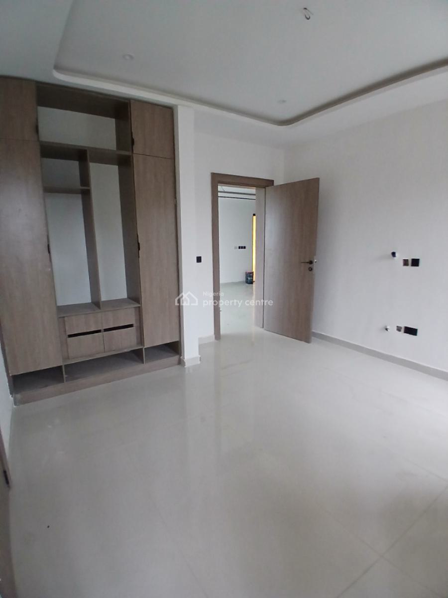 Tastefully Finished and Newly Built and Serviced with 24/7 Power Suppl, Lekki Phase 1, Lekki, Lagos, Flat / Apartment for Sale