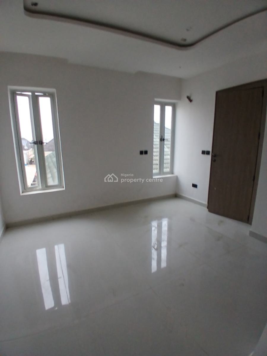 Tastefully Finished and Newly Built and Serviced with 24/7 Power Suppl, Lekki Phase 1, Lekki, Lagos, Flat / Apartment for Sale