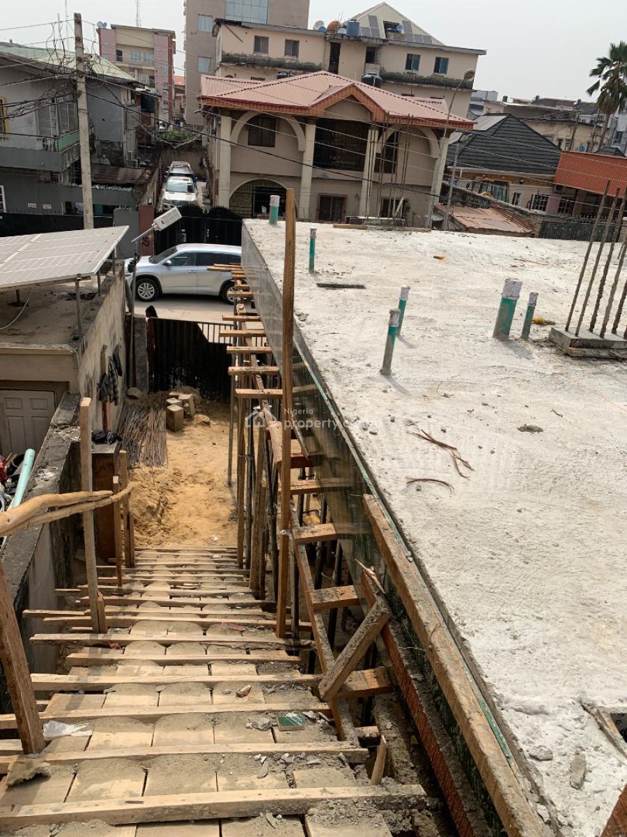 2 Bedroom Luxury Apartment in Yaba, Little Road Sabo, Yaba, Lagos, Flat / Apartment for Sale