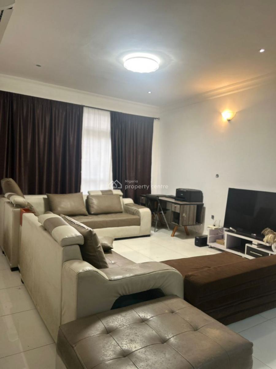 Master Bedroom Shared Apartment, Cadogan Estate, Osapa, Lekki, Lagos, Self Contain (single Rooms) for Rent