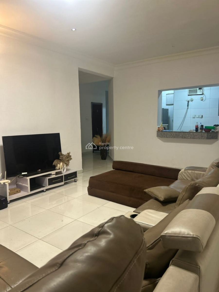 Master Bedroom Shared Apartment, Cadogan Estate, Osapa, Lekki, Lagos, Self Contain (single Rooms) for Rent