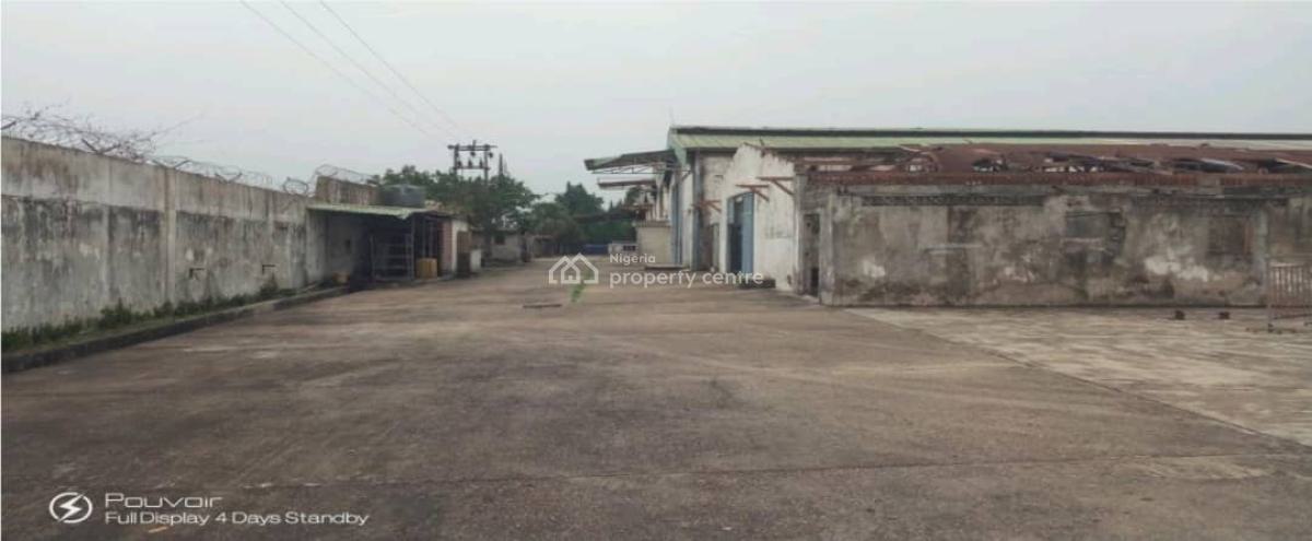 4 Bay Warehouse on 3.615 Acres on Express, Along  Ijebu-ode Road, Sagamu, Ogun, Warehouse for Sale