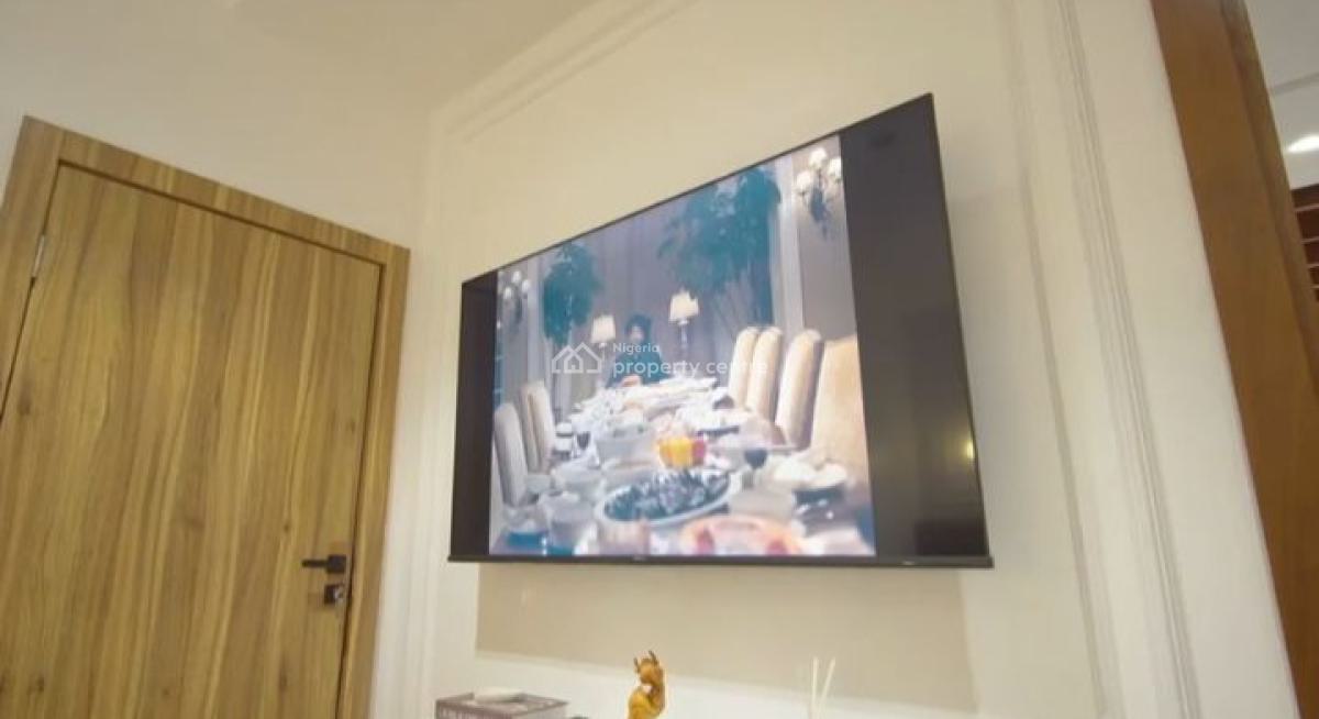 Exquisitely Finished & Furnished 2 Bedroom Penthouse [video Available], Lekki Phase 1, Lekki, Lagos, Flat / Apartment for Sale