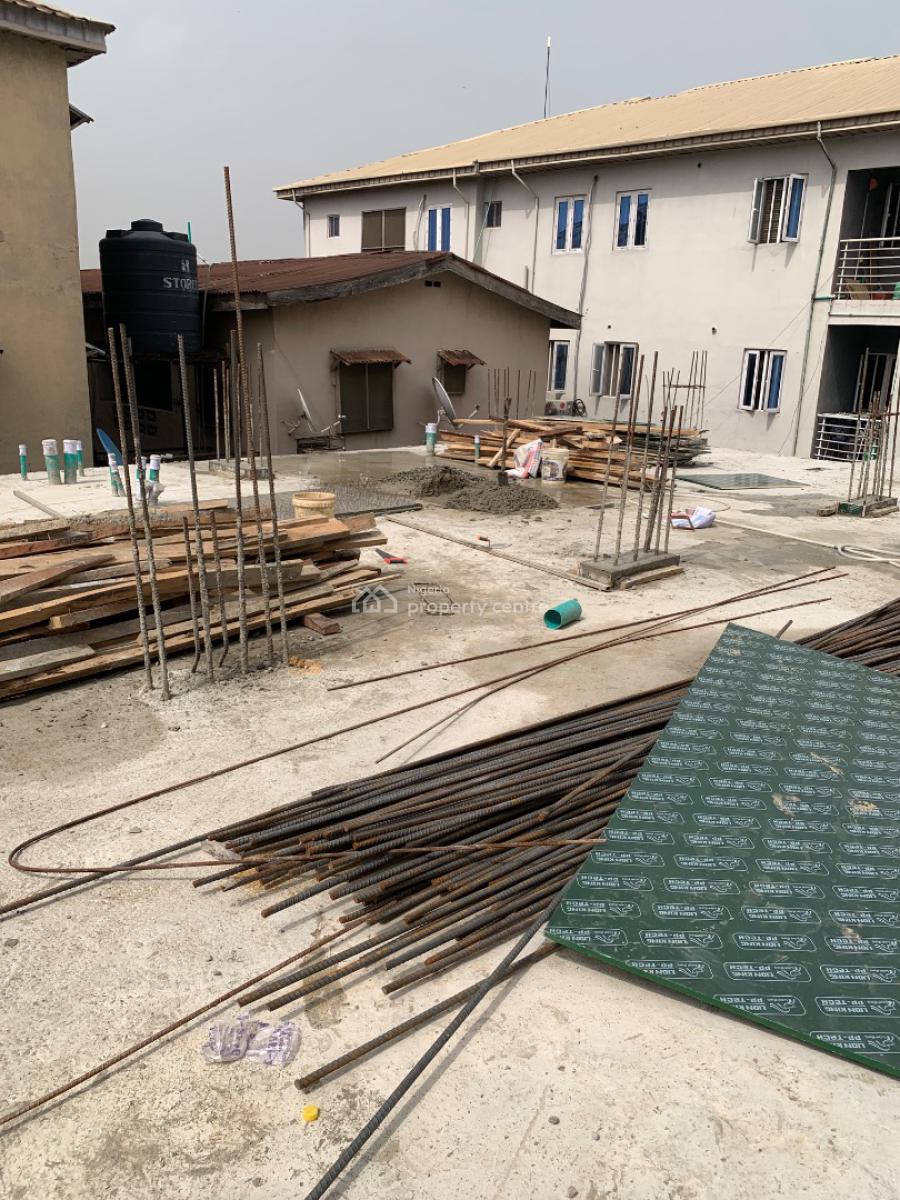 Fully Furnished 1bedroom Apartment in Yaba with a Gym., Yaba, Lagos, Flat / Apartment for Sale