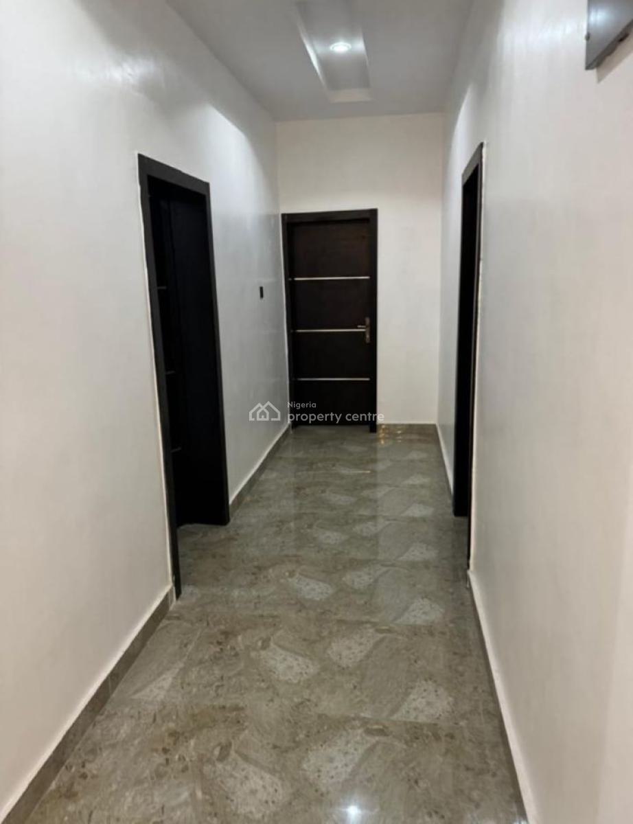 3 Bedroom Flat, Off Awolowo Way, Ikeja, Lagos, Flat / Apartment for Rent