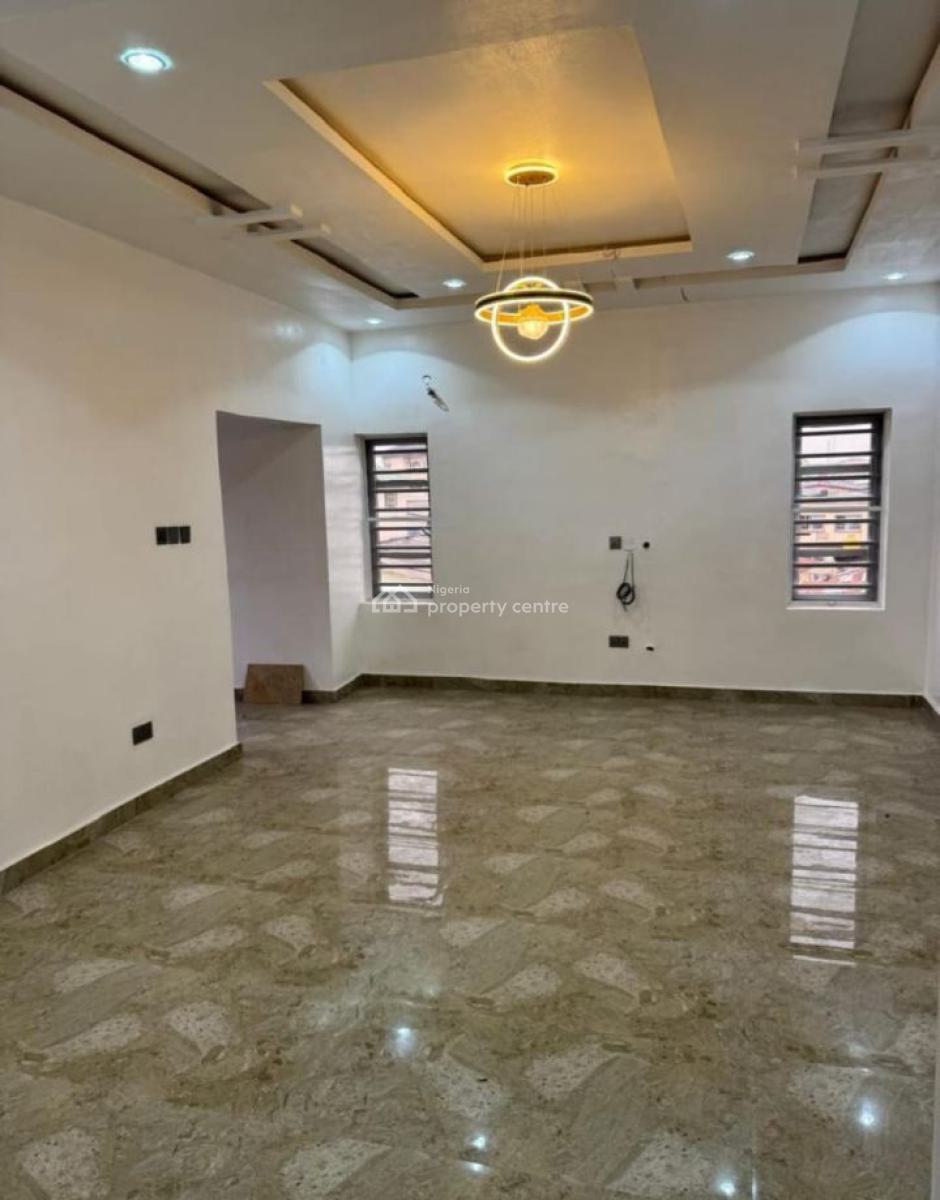 3 Bedroom Flat, Off Awolowo Way, Ikeja, Lagos, Flat / Apartment for Rent