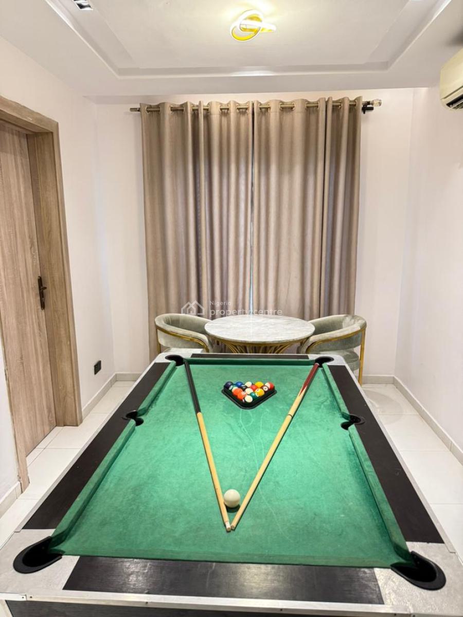 Beautiful 2bedroom Penthouse with Bathtub , Ps5 ,private Spacious Co, Victoria Island (vi), Lagos, Flat / Apartment Short Let