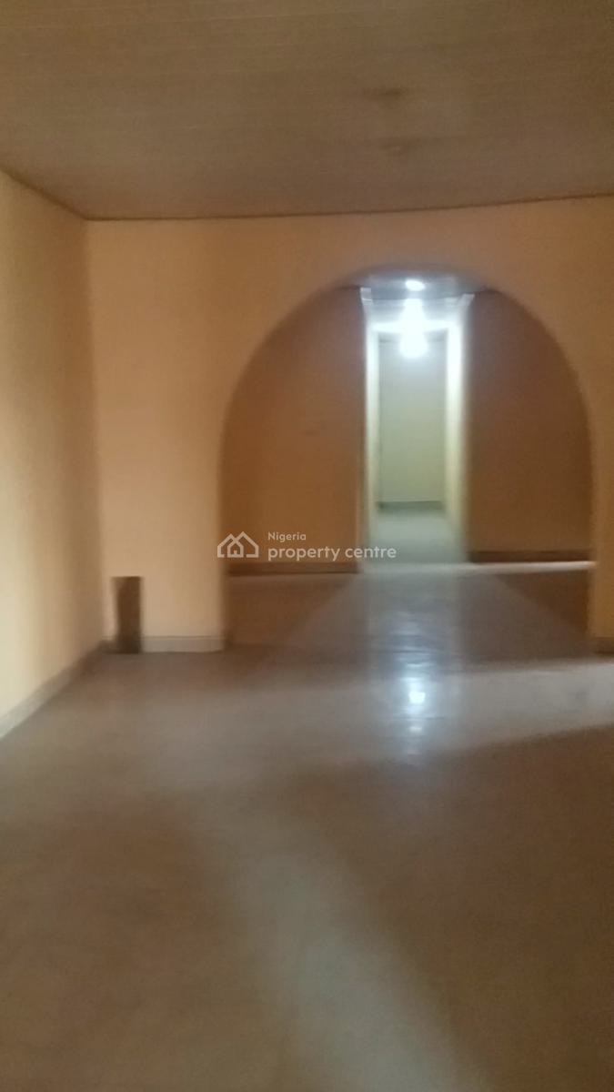 Spacious 4 Bedroom Apartment  (ensuite), Abule Egba, Abule Egba, Agege, Lagos, Flat / Apartment for Rent