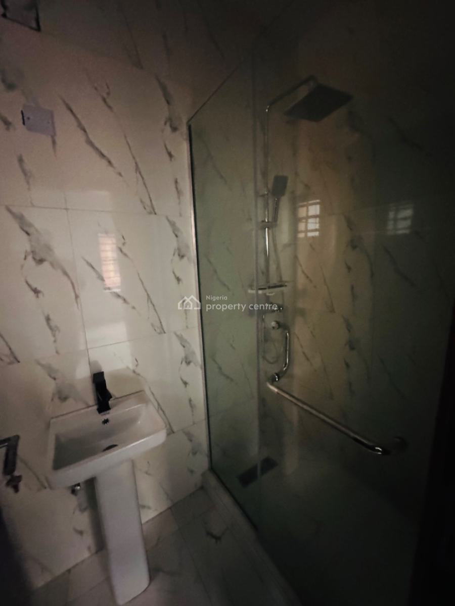 Magnificently Built 4 Bedroom Fully Detached Duplex with Bq, Gra Phase 1, Magodo, Lagos, Detached Duplex for Sale