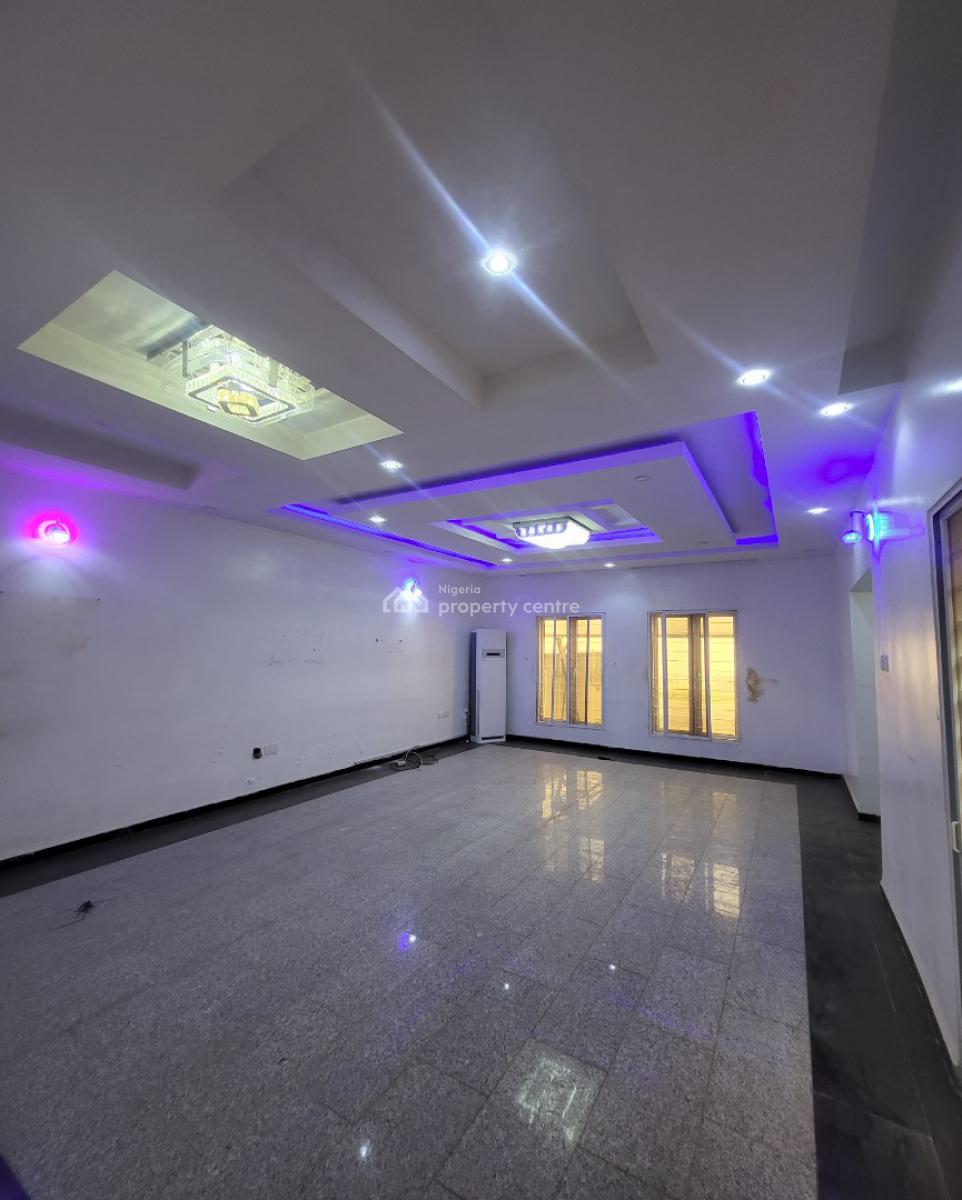 Luxurious Massive 4bedroom Terrace Duplex, By American International School, Durumi, Abuja, Semi-detached Duplex for Rent