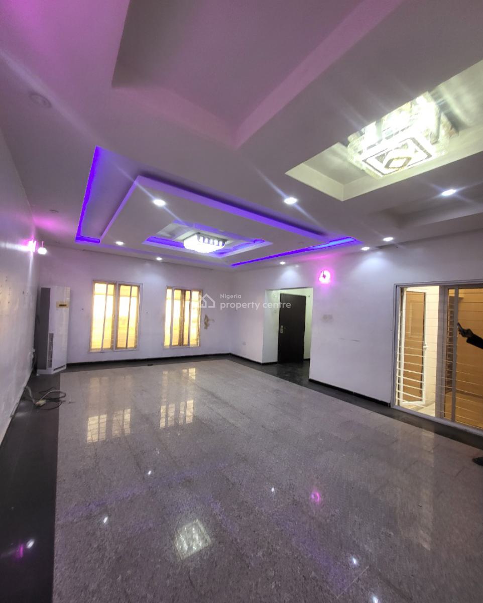 Luxurious Massive 4bedroom Terrace Duplex, By American International School, Durumi, Abuja, Semi-detached Duplex for Rent