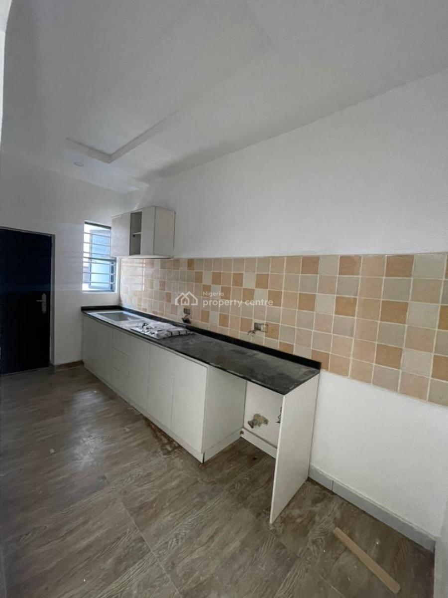 Contemporary 2 Bedroom Serviced Apartment, Ologolo, Lekki, Lagos, Flat / Apartment for Sale