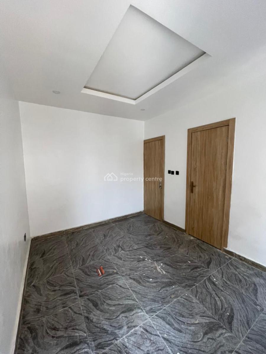 Contemporary 2 Bedroom Serviced Apartment, Ologolo, Lekki, Lagos, Flat / Apartment for Sale