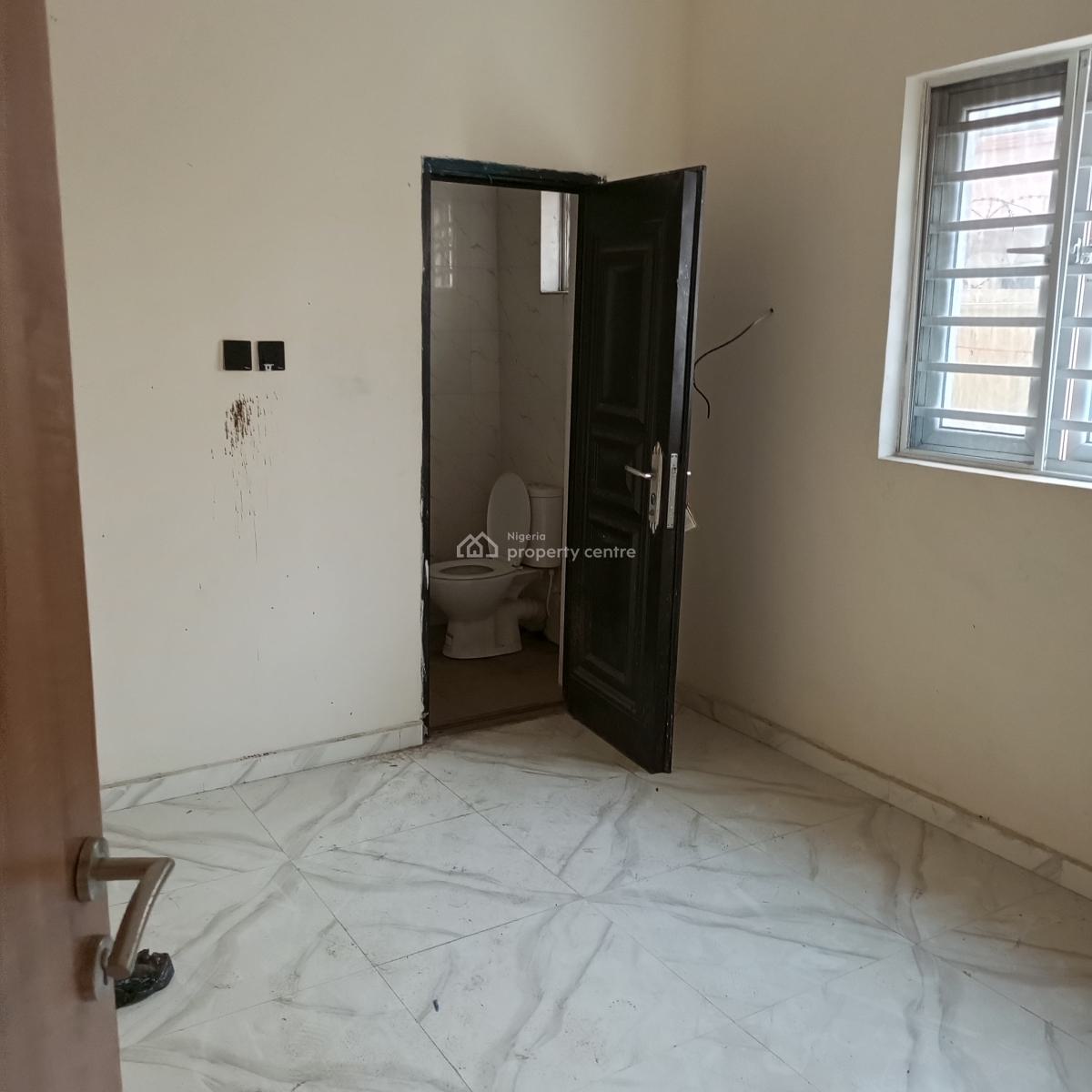 Luxurious 2bedroom Flat at Ajah Ilaje Off Mobil Road, Off Glory to God School Ajah Ilaje Mobil Road, Ajah, Lagos, Terraced Duplex for Rent