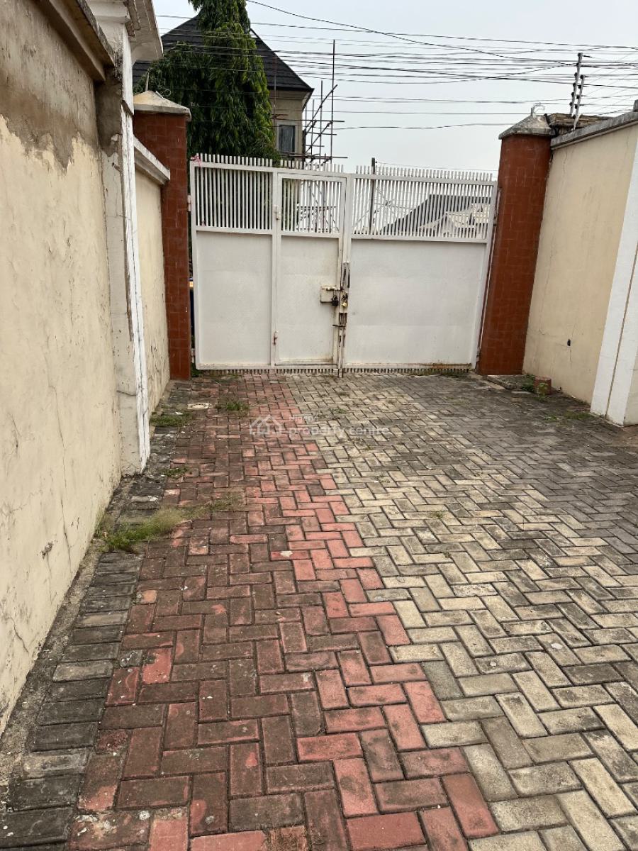 5 Bedroom Duplex with a Bq in a Serene Estate, Harmony Estate, Gra Phase 1, Magodo, Lagos, Detached Duplex for Sale