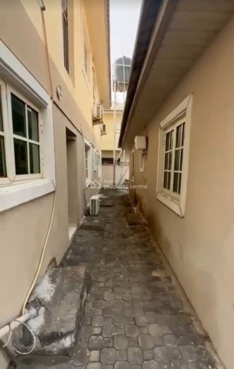 Block of Flats in Pristine Condition on 471.171sqm Land, Fola Osibo Street, Lekki Phase 1, Lekki, Lagos, Block of Flats for Sale