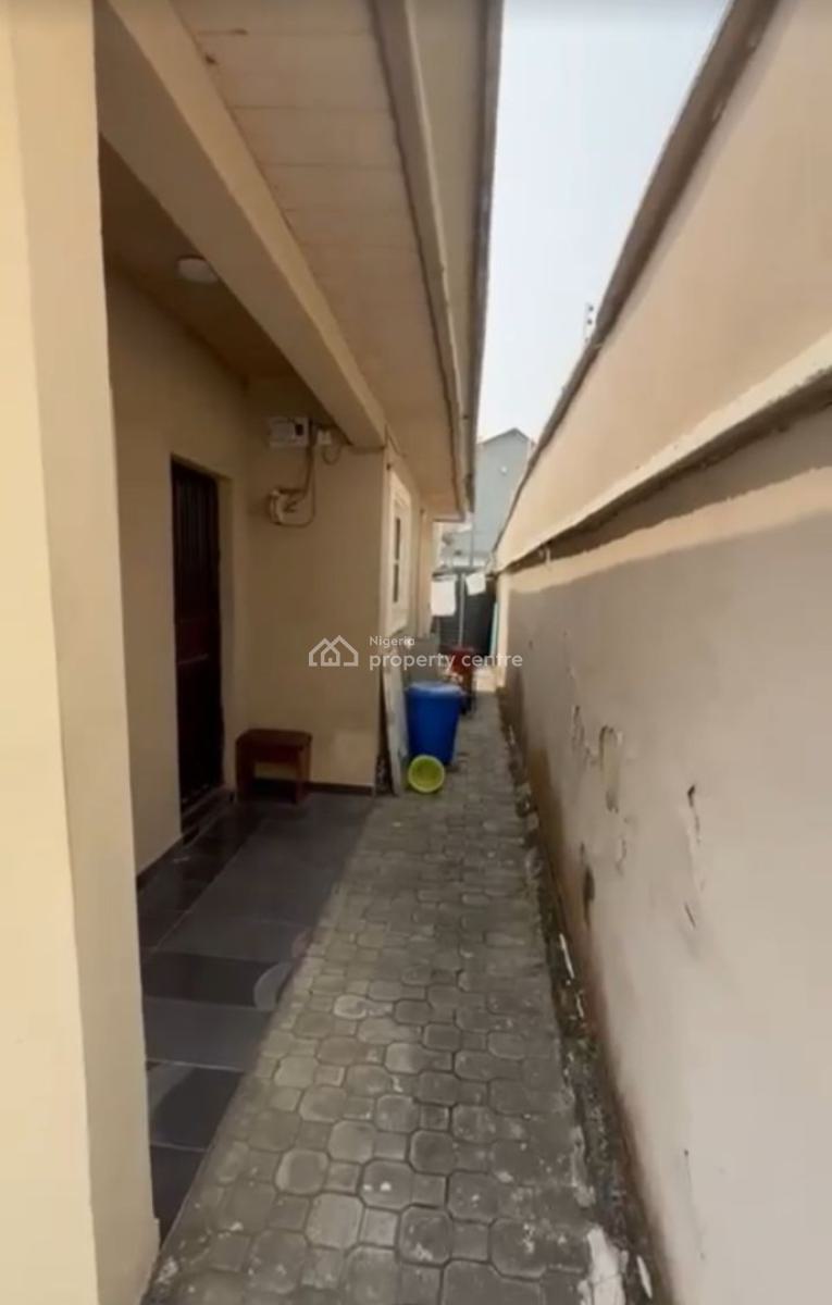 Block of Flats in Pristine Condition on 471.171sqm Land, Fola Osibo Street, Lekki Phase 1, Lekki, Lagos, Block of Flats for Sale