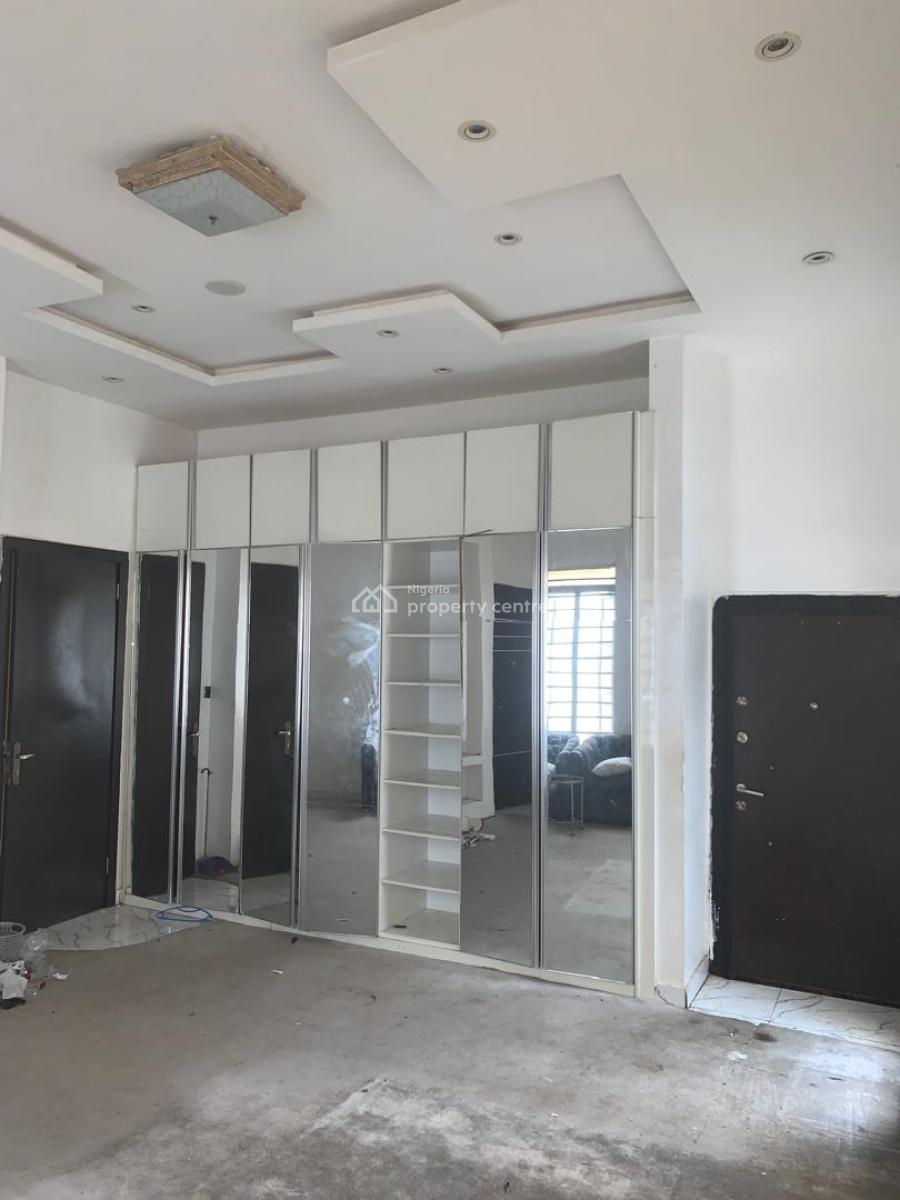 a Room Self Contain, Osapa, By Shoprite Road, Lekki, Lagos, Self Contain (single Rooms) for Rent