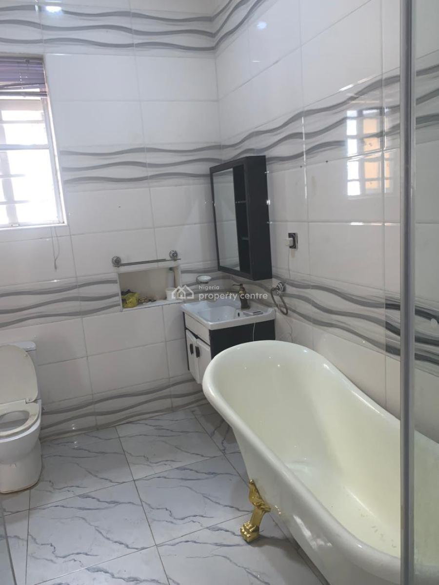 a Room Self Contain, Osapa, By Shoprite Road, Lekki, Lagos, Self Contain (single Rooms) for Rent