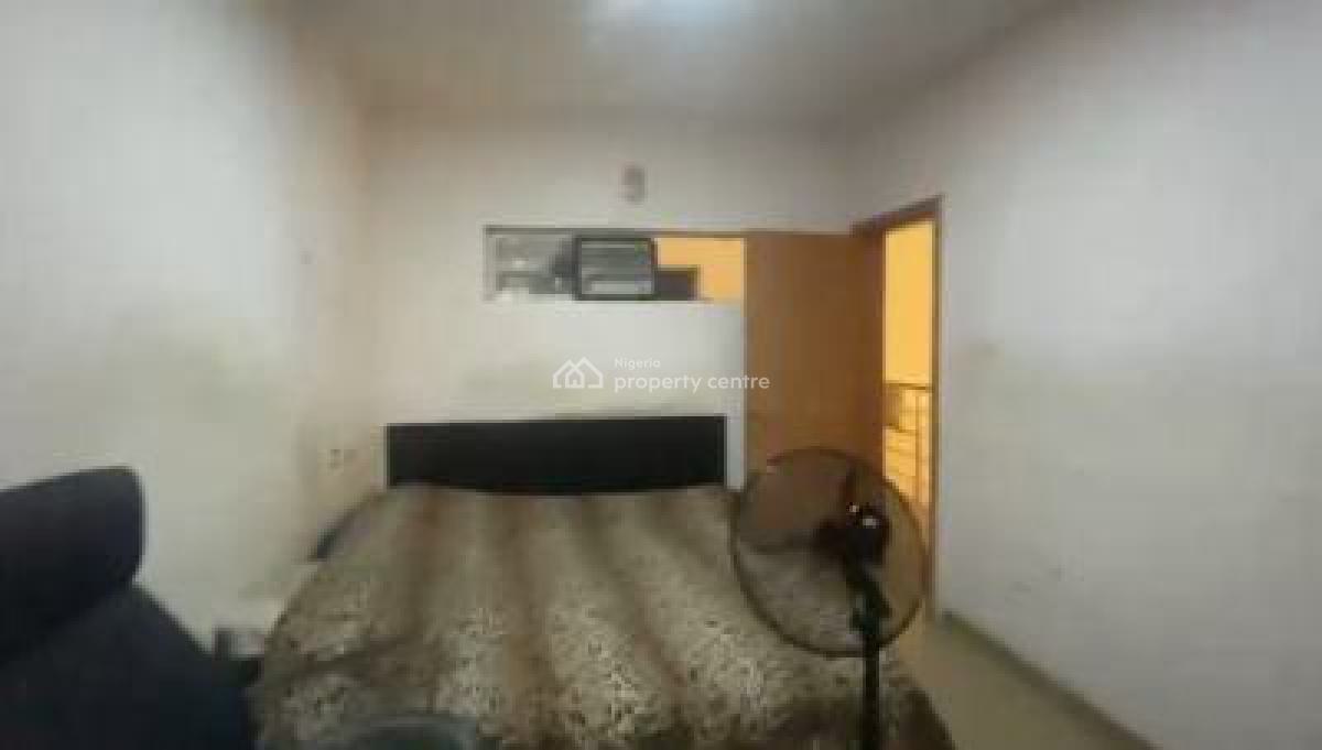 Nicely Finished 4 Bedroom Terrace Serviced Duplex House, Paradise 2 Estate Chevron Alternative Route, Lekki, Lagos, Terraced Duplex for Sale