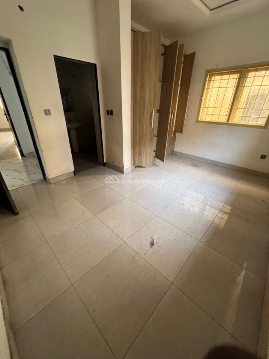 Standard 3 Bedroom with Balcony, Inside a Well Secured Estate in Apo Primary, Apo, Abuja, Flat / Apartment for Rent