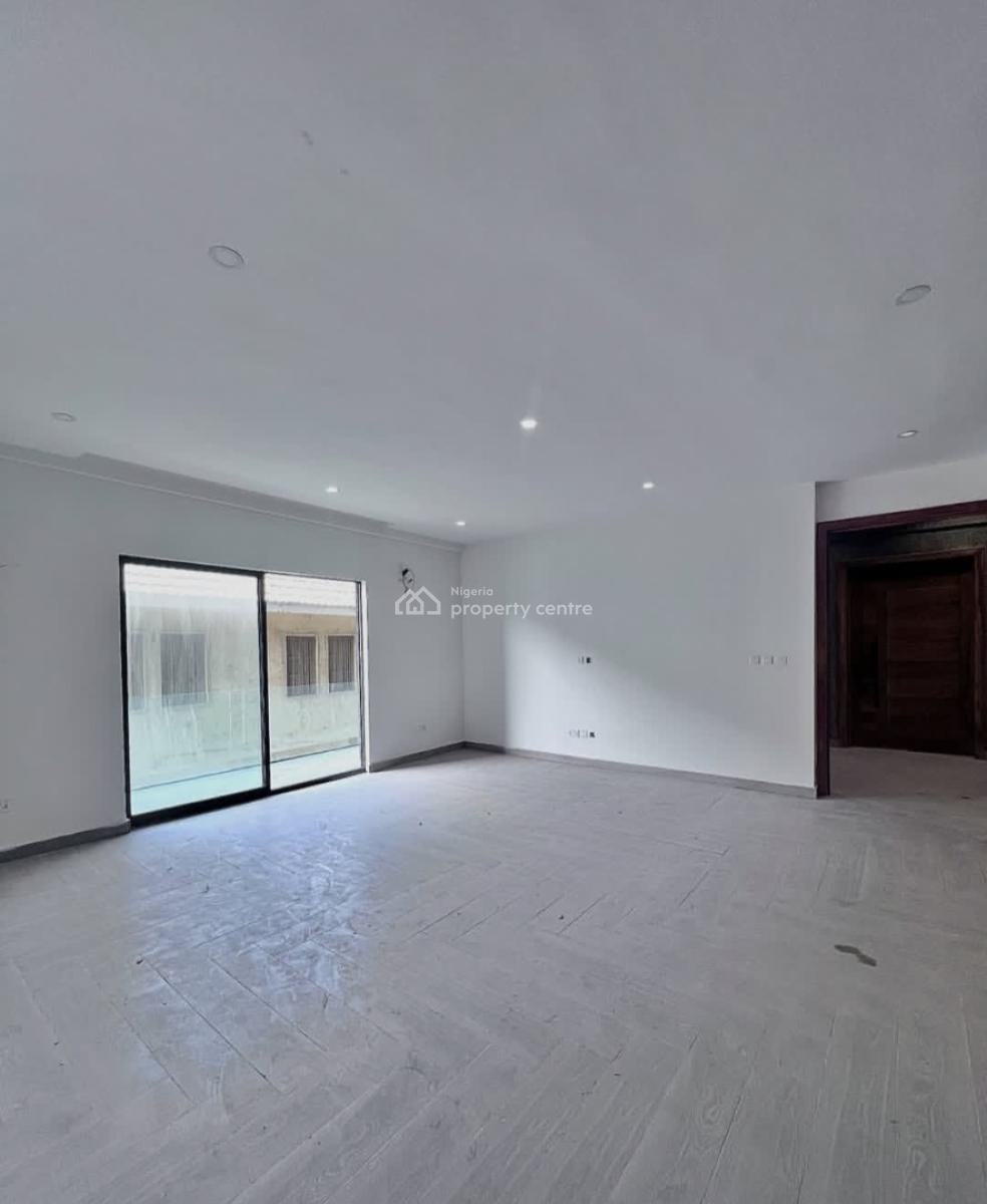 Newly Built and Serviced with 24/7 Power Supply 2 Bedroom En-suite Fla, Ikate Elegushi, Lekki, Lagos, Flat / Apartment for Rent