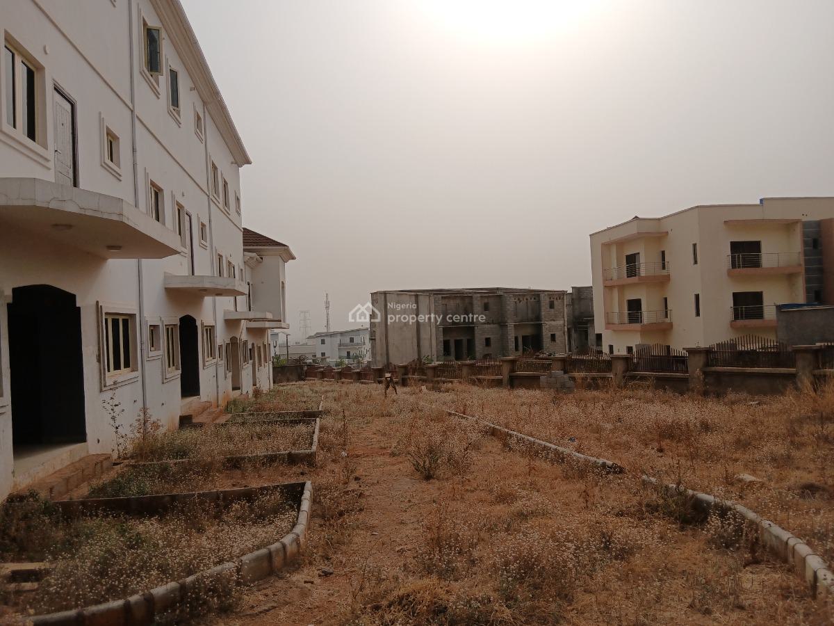 an Advance Finished Seven Units Terraced Duplexes, Mamman Kontogora Crescent, Katampe Extension, Katampe, Abuja, Terraced Duplex for Sale