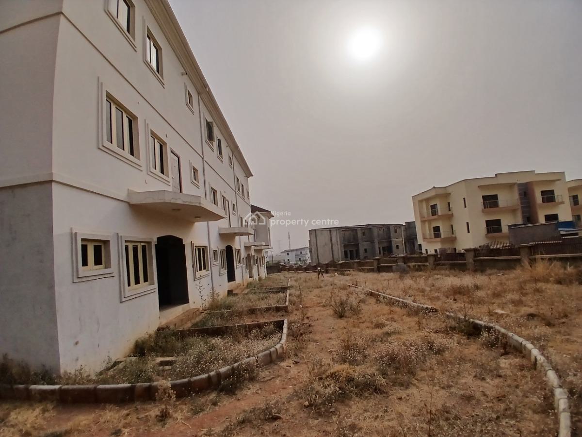an Advance Finished Seven Units Terraced Duplexes, Mamman Kontogora Crescent, Katampe Extension, Katampe, Abuja, Terraced Duplex for Sale