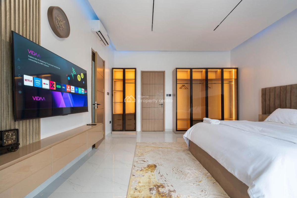 3 Bedroom Terrace with Pool, Cinema & Gym, Lekki Phase 1, Lekki, Lagos, Flat / Apartment Short Let