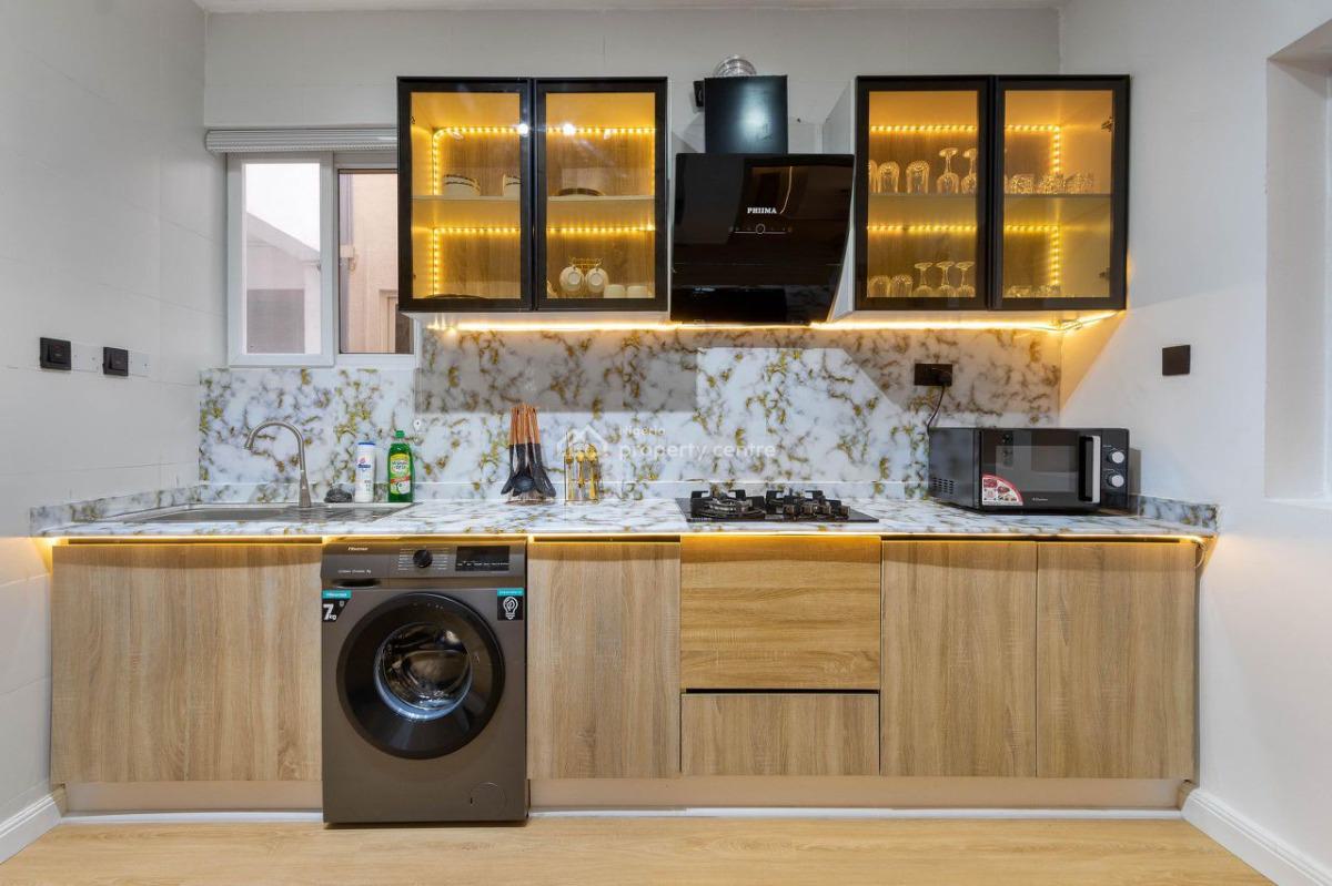 Luxury 2 Bedroom with Cityview, Snooker & Pool, Ikoyi, Lagos, Flat / Apartment Short Let