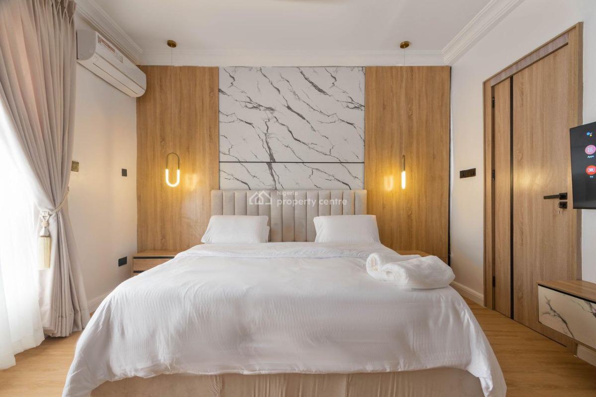 Luxury 2 Bedroom with Cityview, Snooker & Pool, Ikoyi, Lagos, Flat / Apartment Short Let