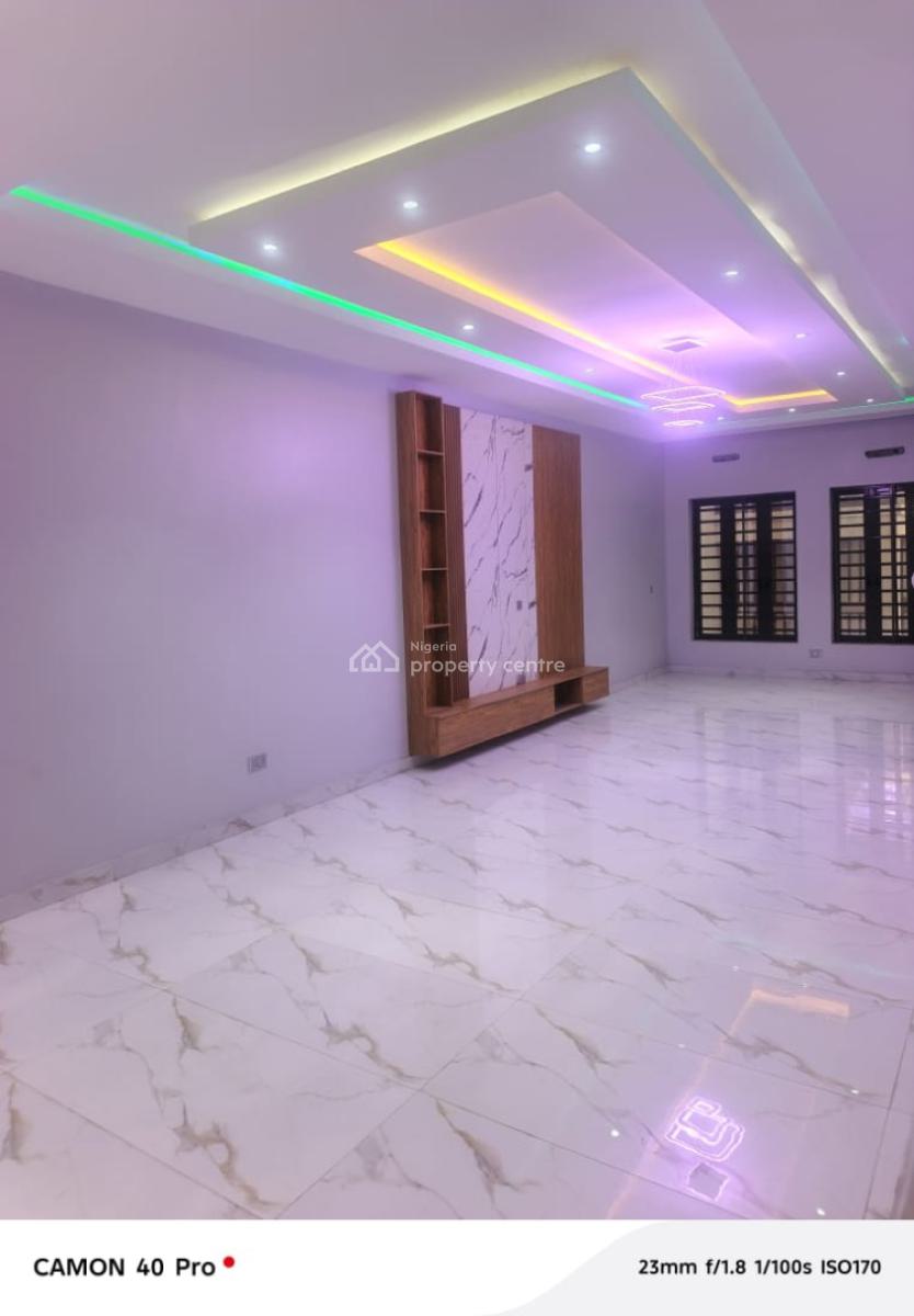 Well Located 2unit of Newly Built 3bedroom Flat, Kolapo Ishola Gra, Akobo, Ibadan, Oyo, Flat / Apartment for Rent