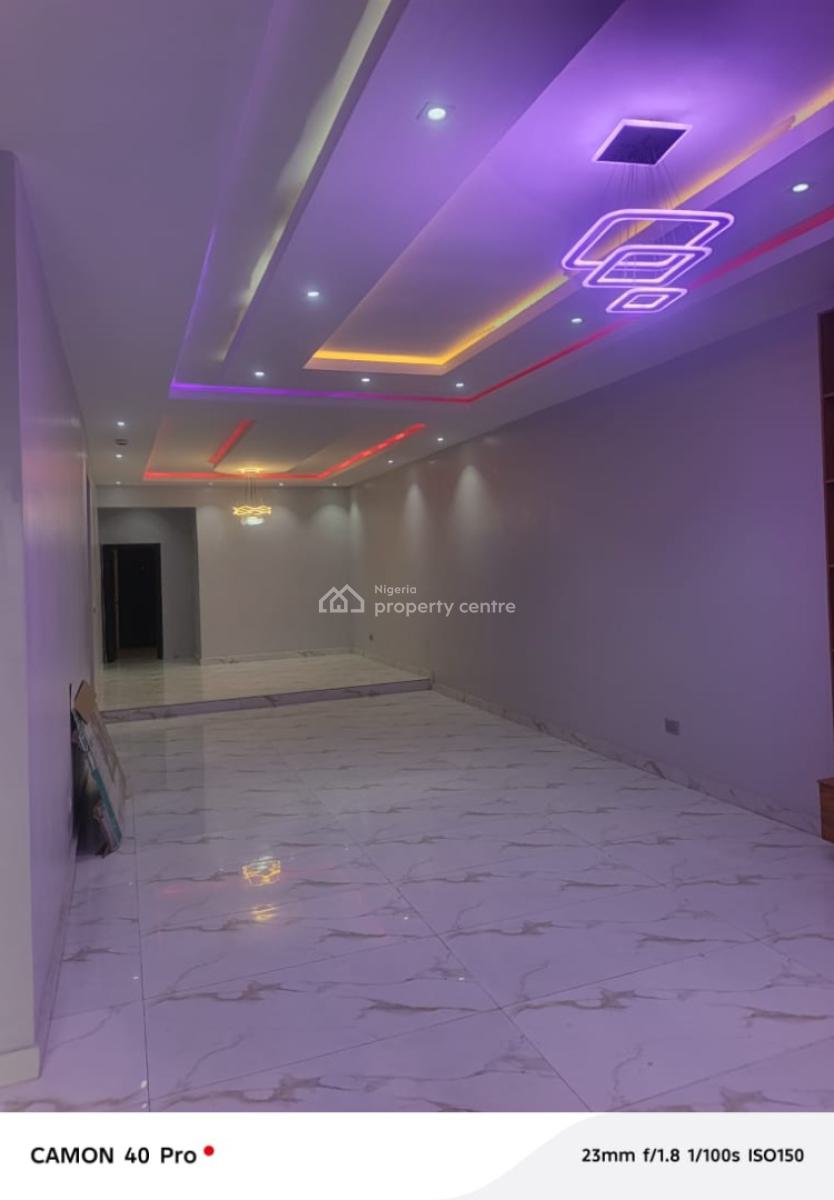 Well Located 2unit of Newly Built 3bedroom Flat, Kolapo Ishola Gra, Akobo, Ibadan, Oyo, Flat / Apartment for Rent