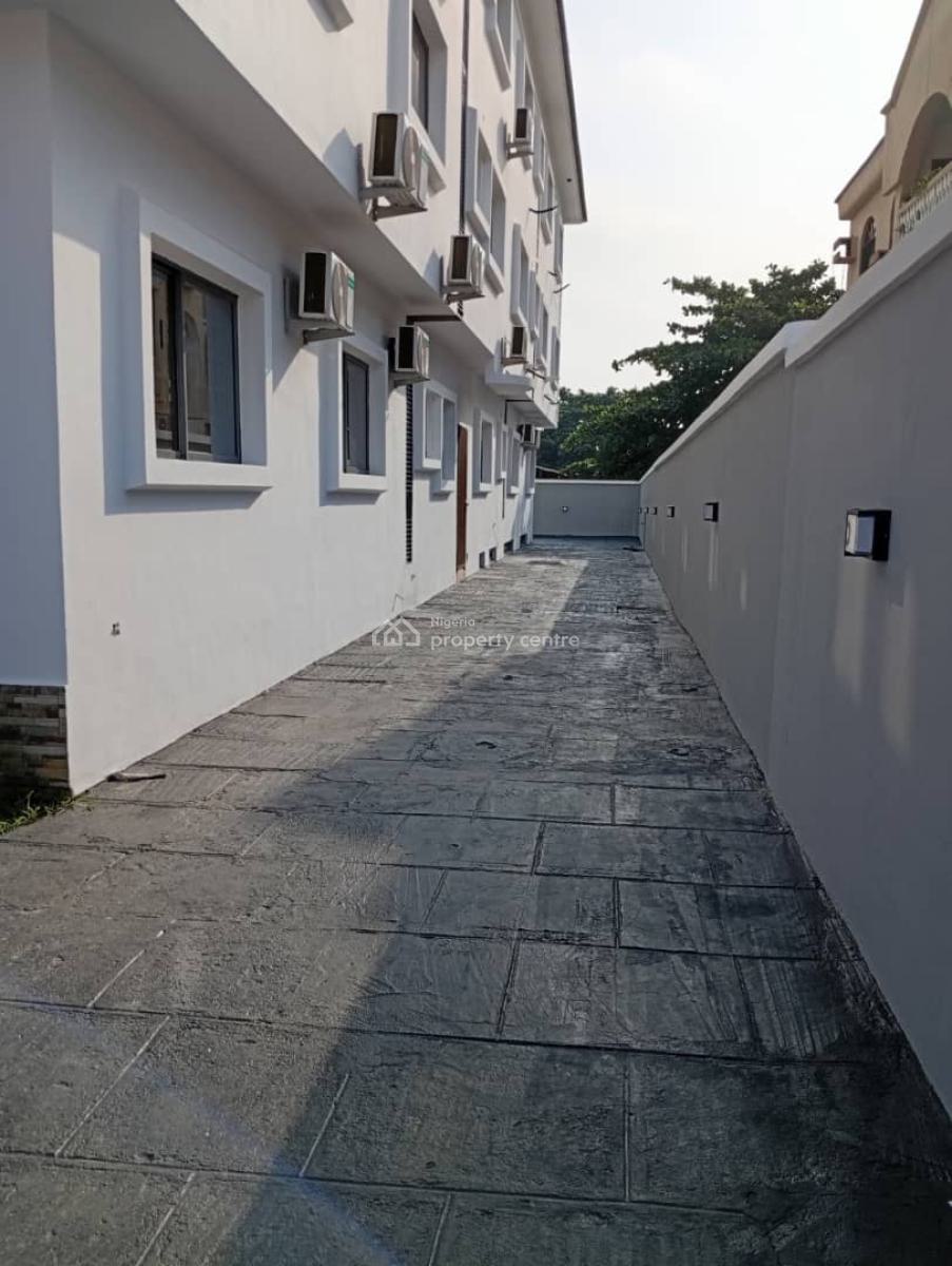 Modern 3-bedroom Apartment, Agidingbi, Ikeja, Lagos, House Short Let