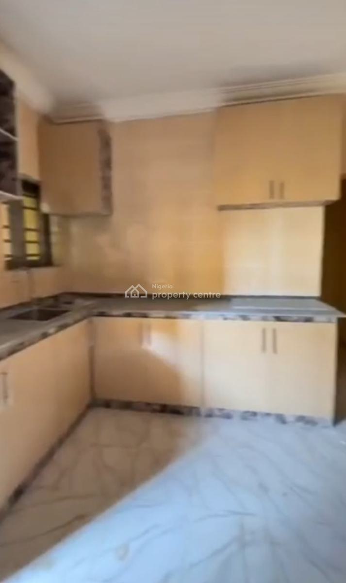 Newly Built 3 Bedroom with 2 Living Rooms and Bq, Guzape District, Abuja, Flat / Apartment for Rent