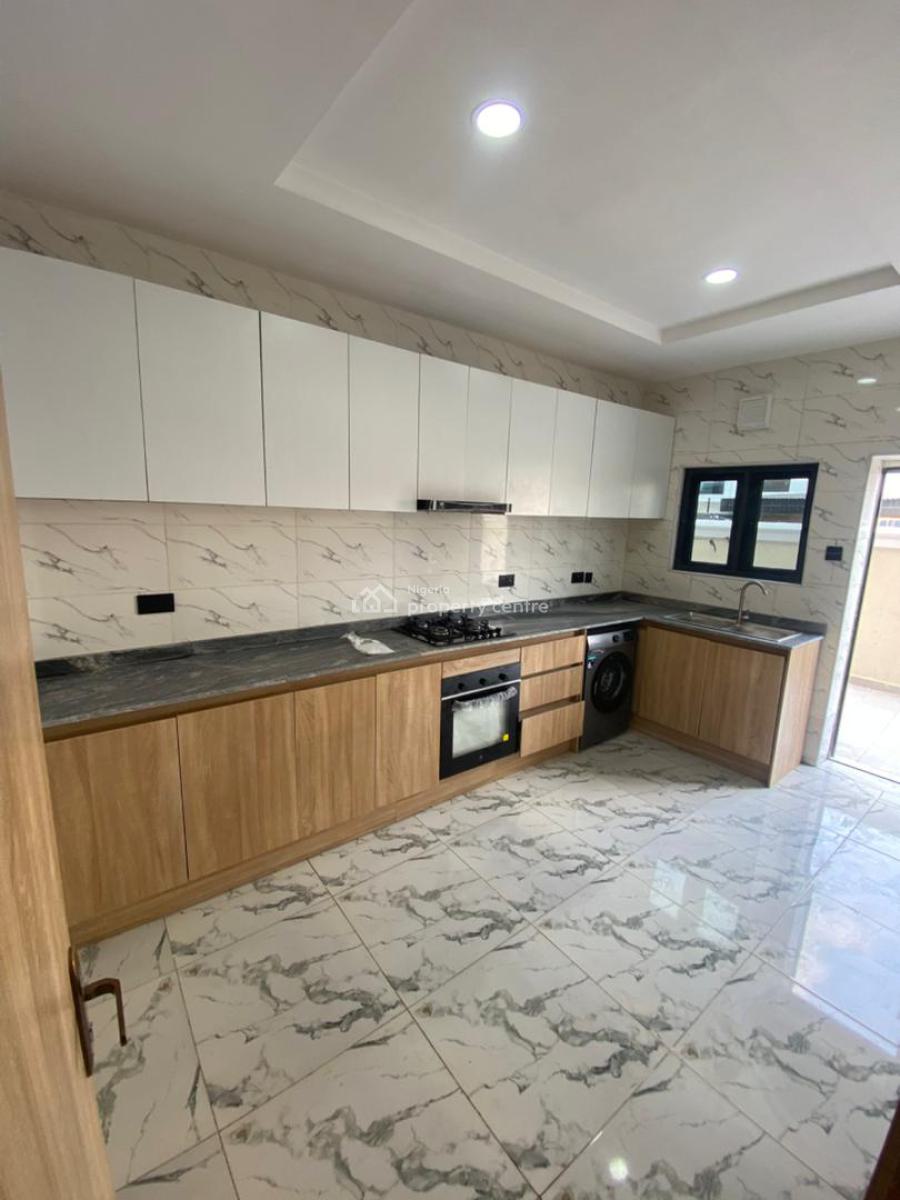 Serviced 4 Bedroom Terrace Duplex with Pool and Gym, Lekki Phase 1, Lekki, Lagos, Terraced Duplex for Rent