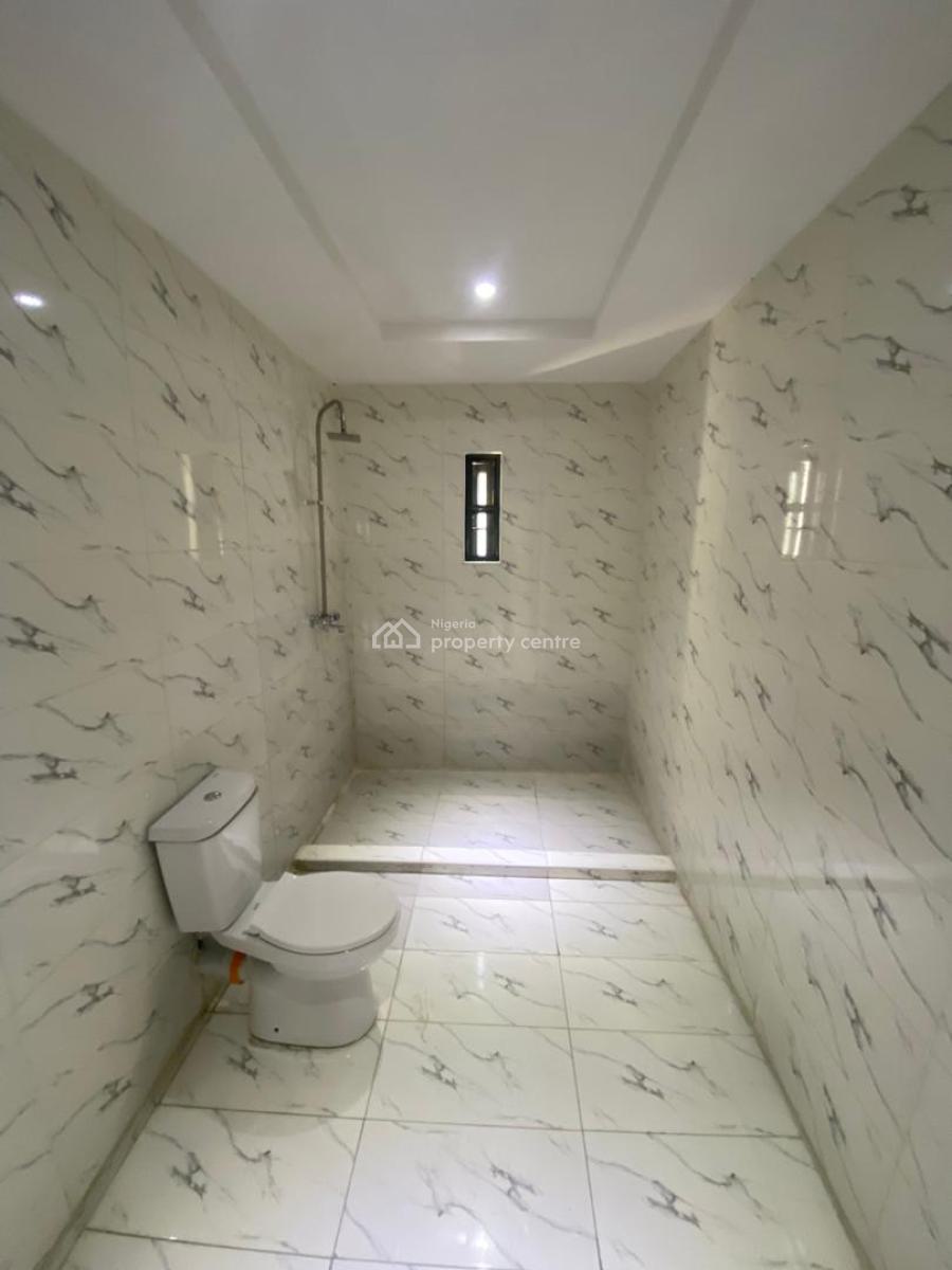 Serviced 4 Bedroom Terrace Duplex with Pool and Gym, Lekki Phase 1, Lekki, Lagos, Terraced Duplex for Rent