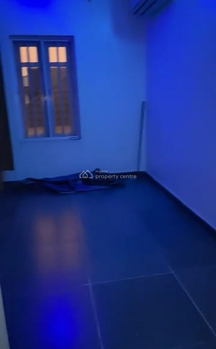 Unfurnished  Upstairs Bedroom in a Shared 3 Bedroom Apartment { Video}, Near Skymall, Sangotedo, Ajah, Lagos, Self Contain (single Rooms) for Rent
